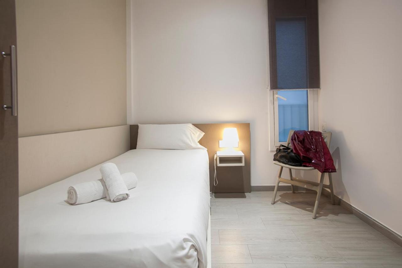 Bbarcelona Gaudi Flats Apartment
