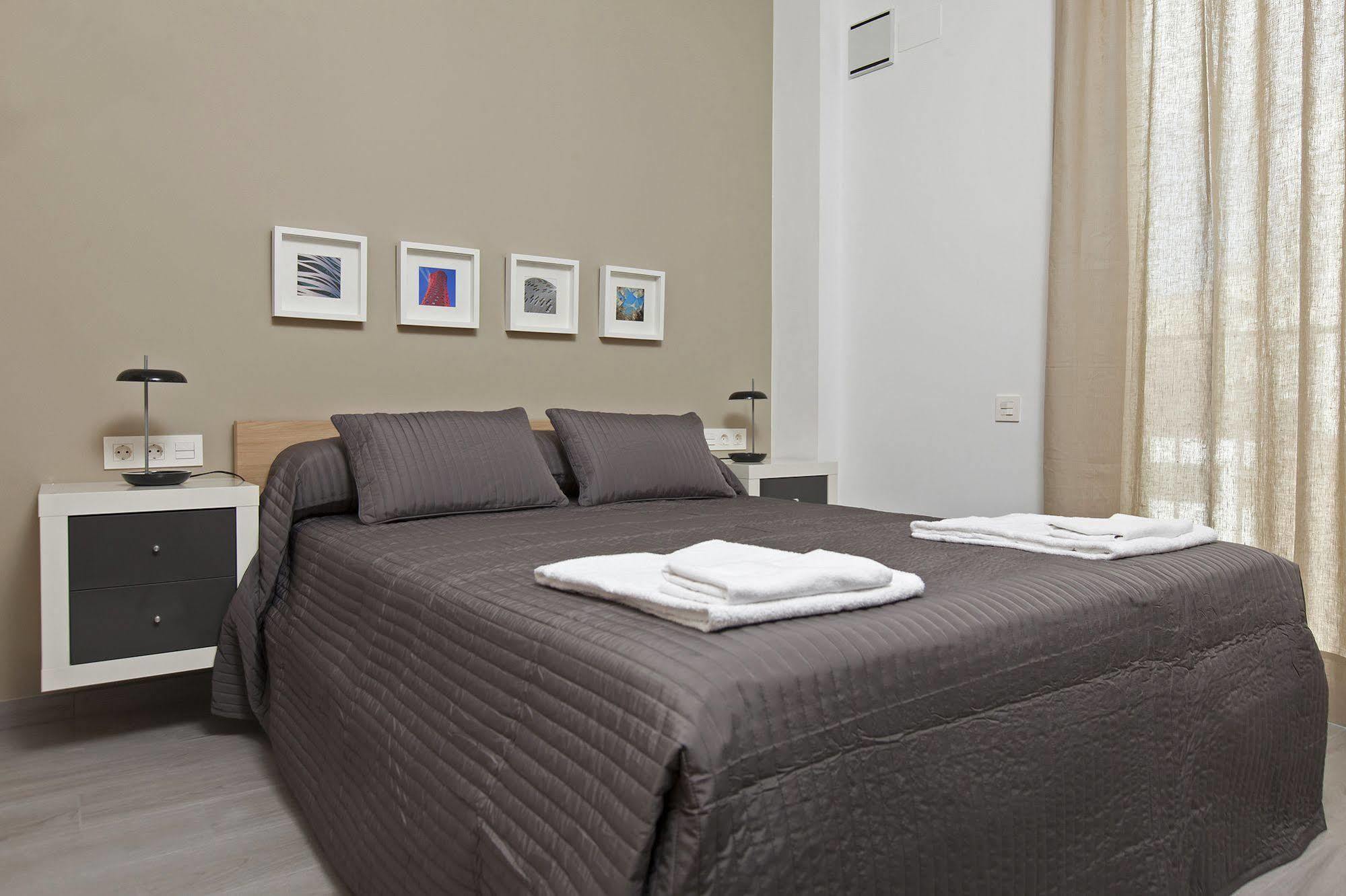 Bbarcelona Gaudi Flats Appartement